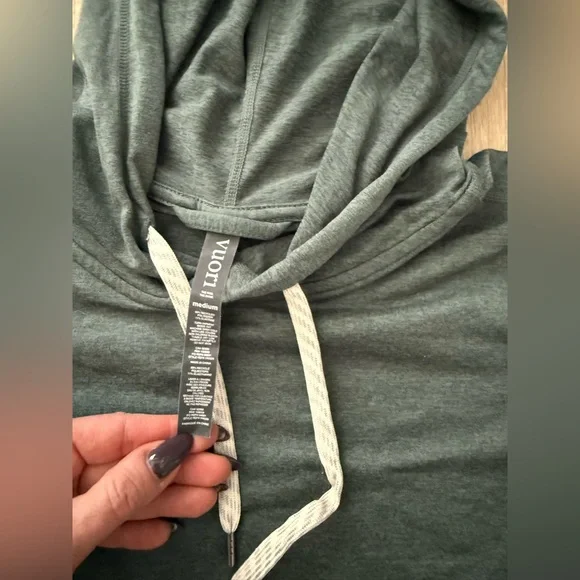 Vuori Halo Essential Hoodie Medium Excellent Condition - Picture 3 of 6
